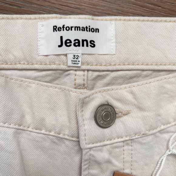 Reformation Wilder High Rise Relaxed Jean Shorts - Picture 2 of 9